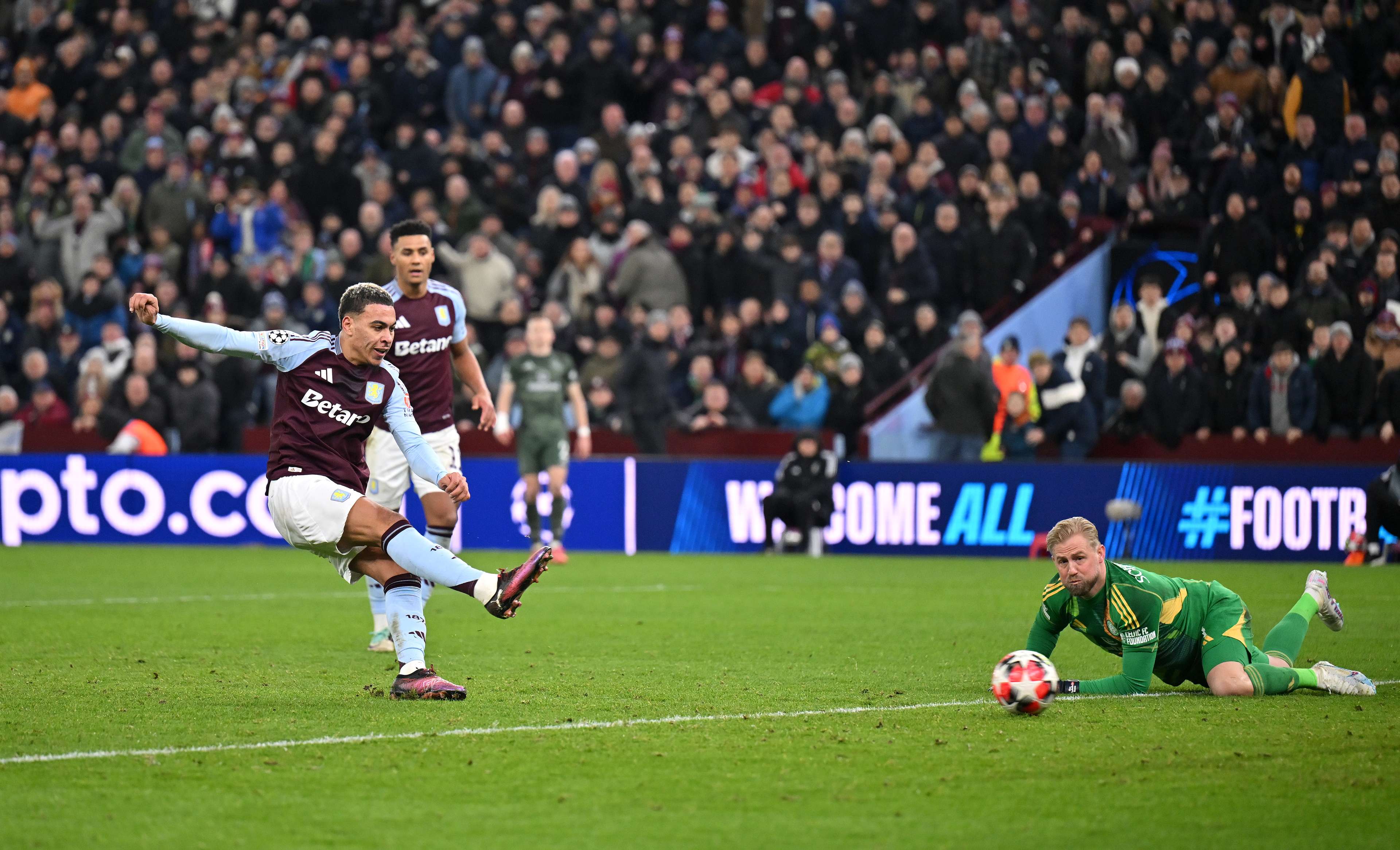 表现起伏不 表现起伏不